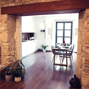 The Riverside Cozy And Spacious Gerona